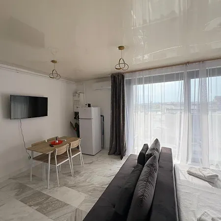 902 B2 Almar Luxury Residence-renting & Free Pool Lägenhet Năvodari