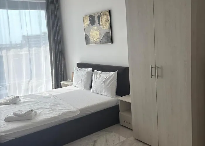 902 B2 Almar Luxury Residence-renting & Free Pool Apartament Năvodari